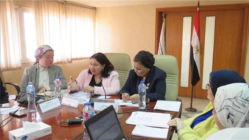 نائبة وزيرة التضامن الاجتماعي ونائبة وزير الصحة يتابعان الموقف التنفيذي للمشروع القومي لتنمية الأسرة المصرية