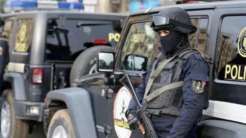 ضبط فرد أمن لاتهامه بالتعدي على ابنة إعلامية بكمبوند في الشيخ زايد