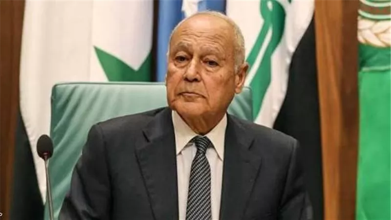 أبو الغيط يدين اختطاف ناقلة نفط على متنها بحارة مصريون قبالة سواحل اليمن