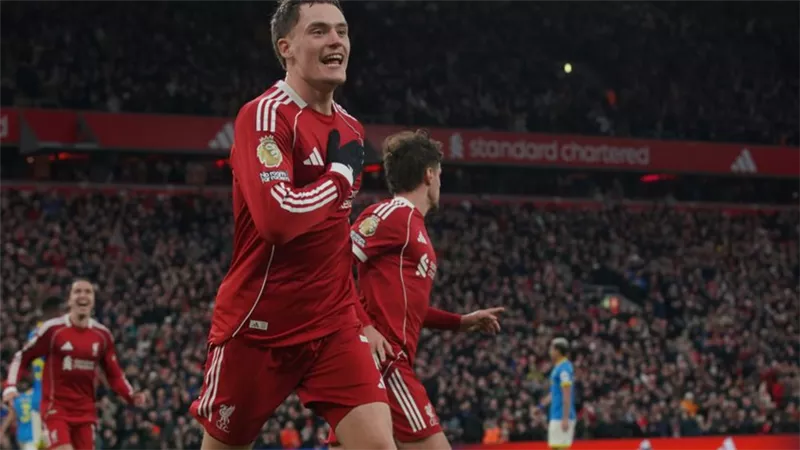 ليفربول يتخطى وولفرهامبتون ويواصل صحوته في الدوري الإنجليزي