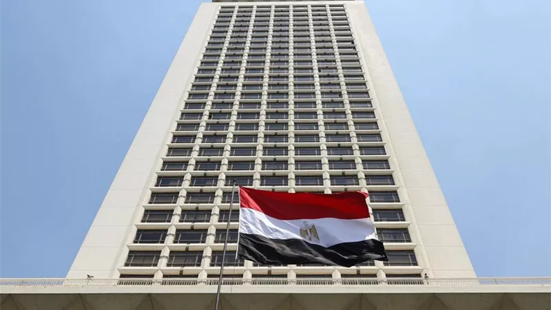 الخارجية: مصر تتابع باهتمام التطورات في اليمن وتؤكد دعمها لوحدته وسيادته
