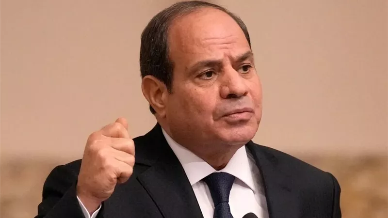 السيسي يتابع جهود تطوير المطارات المصرية وتعزيز منظومات العمل بها وفق أحدث النظم الدولية