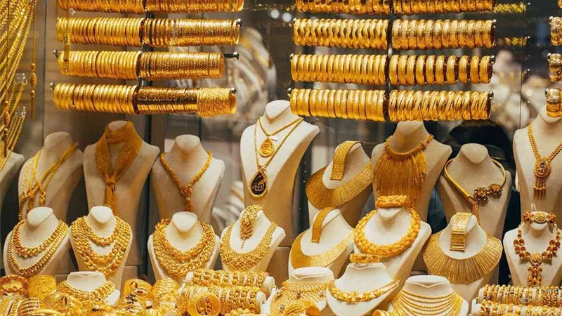 تباين ملحوظ في سوق الصاغة: أسعار الذهب اليوم الأربعاء 22 أبريل 2026 وسط ترقب جيوسياسي