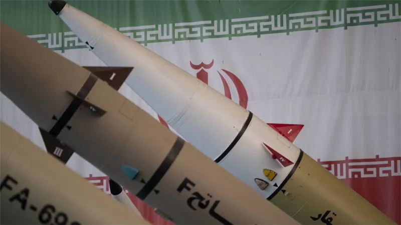 نيويورك تايمز: الحرس الثوري وضع خطة سرية لتصعيد الهجمات على القواعد الأمريكية بالمنطقة