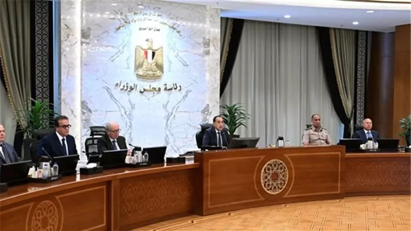 أبرزها تحلية المياه والتعداد.. مجلس الوزراء يقر 12 قرارًا لدعم الاقتصاد والتنمية