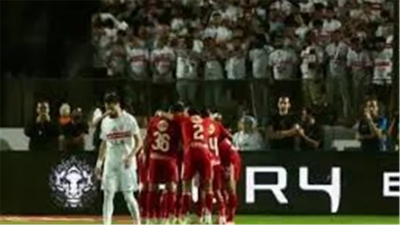 الأهلي يتخطى 
