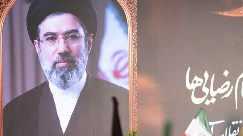 المرشد الإيراني مجتبى خامنئي يصدر مرسوما حول تعيين رئيس السلطة القضائية في البلاد
