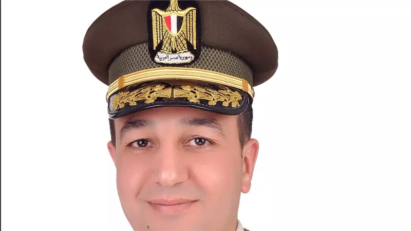 ننشر السيرة الذاتية للعقيد أ ح / أحمد عتمان على المتحدث العسكرى للقوات المسلحة