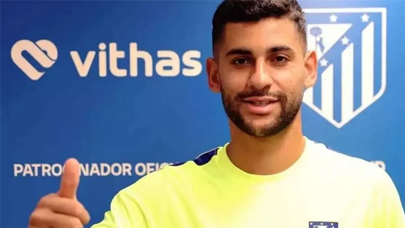 رسميا.. أتلتيكو مدريد يعلن التعاقد مع قائد توتنهام