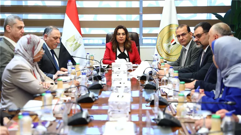 وزيرة التنمية المحلية تتابع إجراءات تفعيل العمل بالقرار الجمهوري رقم 96 لسنة 2023 بمراجعة واعتماد الحدود الإدارية للمحافظات