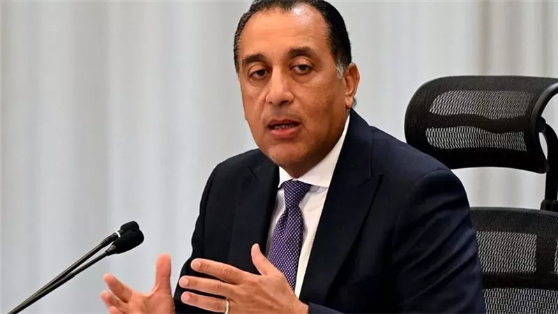 رئيس الوزراء يأمر بتشكيل لجنة رباعية لكشف أسباب حادث جنوب سيناء