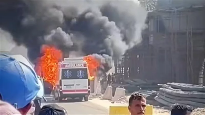 السيطرة على حريق بالمكونات المادية لسيارة إسعاف بالبدرشين دون وقوع إصابات