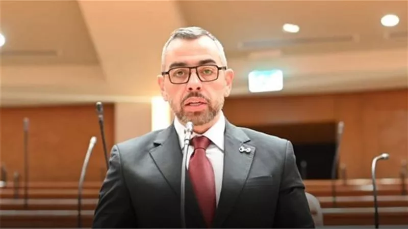 سؤال برلماني بشأن تضارب مستهدفات الطاقة المتجددة وغياب الإدارة الموحدة لملف الطاقة