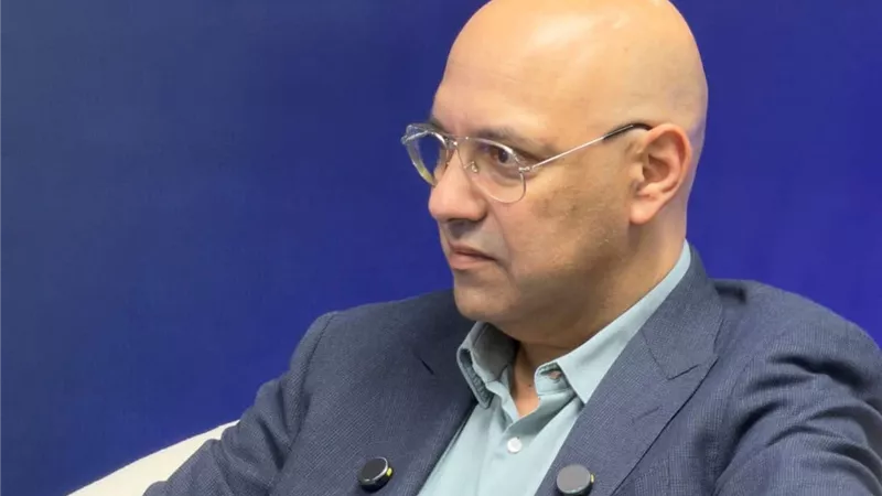 عمر صبور: زيارة ولي العهد مهمة في التوقيت وفي الهدف وتؤسس لمرحلة جديدة للتكامل الاقتصادي