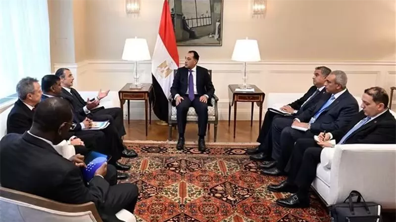 مدبولي: الحكومة مستعدة لتقديم الدعم اللازم للاستثمار في مصر