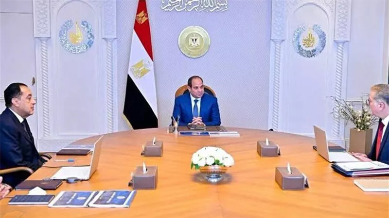 الرئيس السيسي يوجه باتخاذ الإجراءات اللازمة لسحب الأراضي الصناعية الشاغرة غير المستغلة