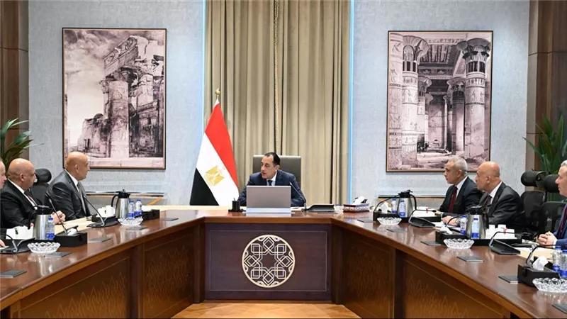 10 ملايين متر مكعب يوميا.. رئيس الوزراء يكشف مستهدف مصر من تحلية مياه البحر