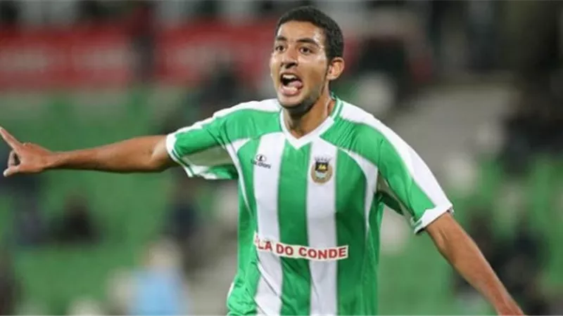 اليوم.. مواجهات قوية للمحترفين المصريين في الدوري الأوروبي