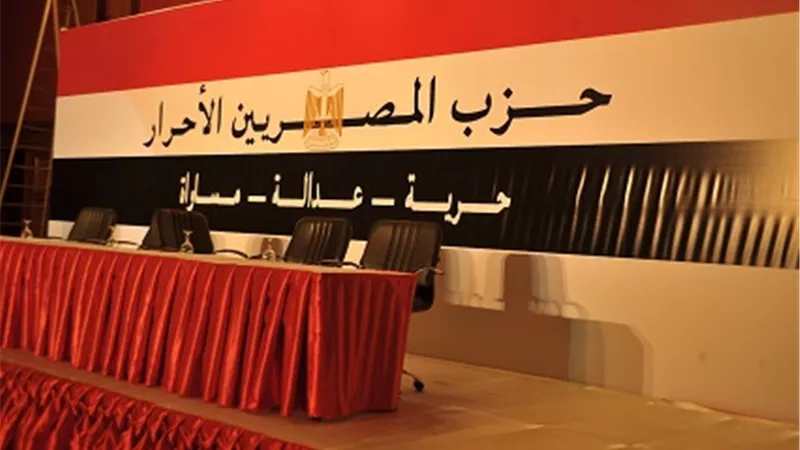 الحرب تشتعل بين 