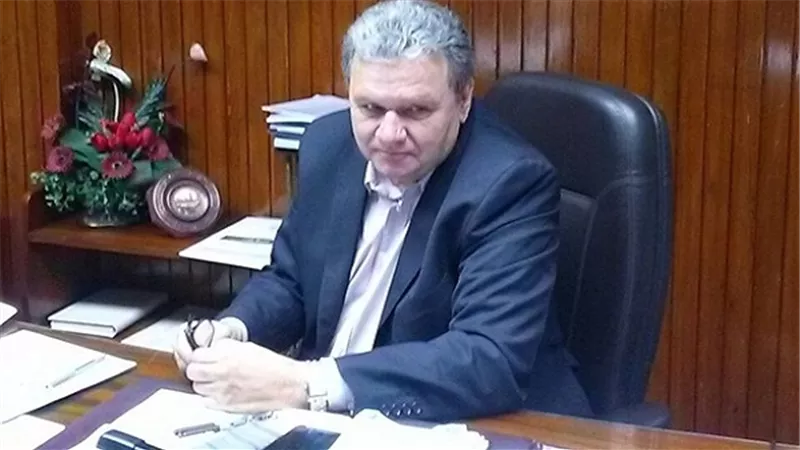 عمال هيئة الأوقاف يطالبون برحيل 