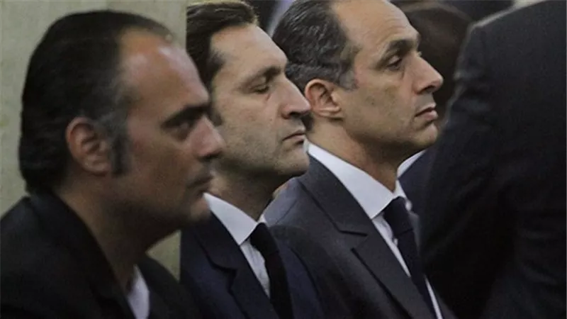 في 