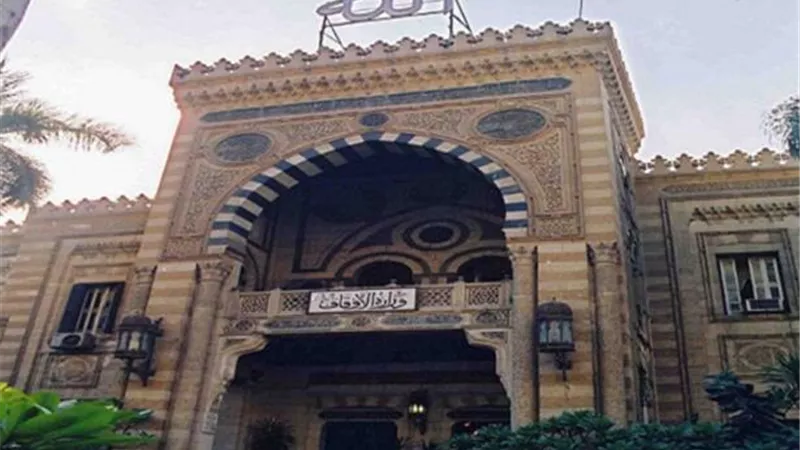 مصادر بـ